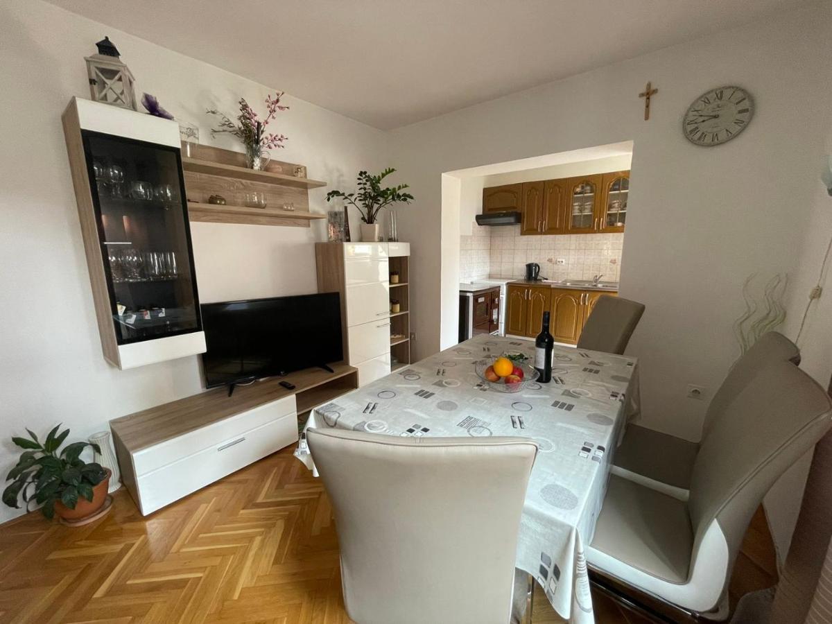 Apartman Renata Crikvenica Buitenkant foto