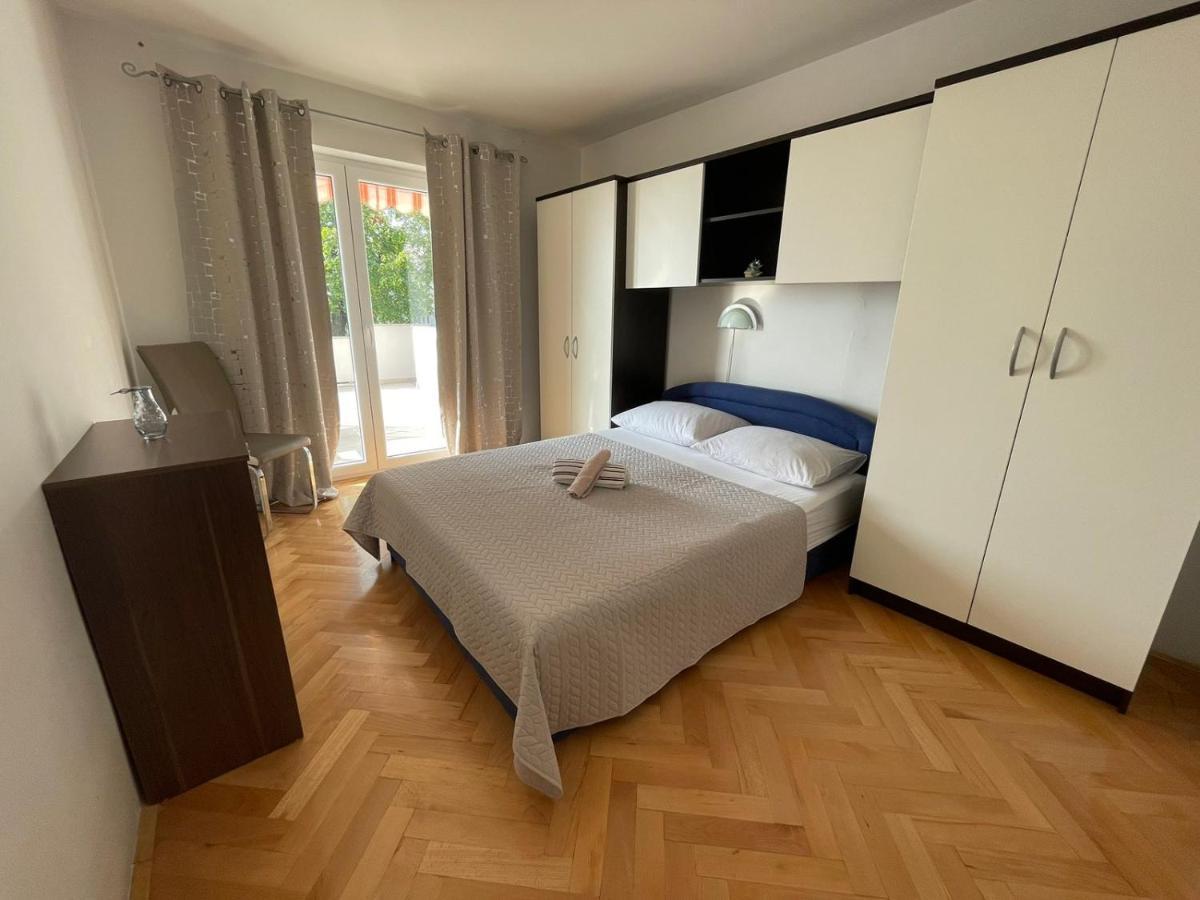 Apartman Renata Crikvenica Buitenkant foto